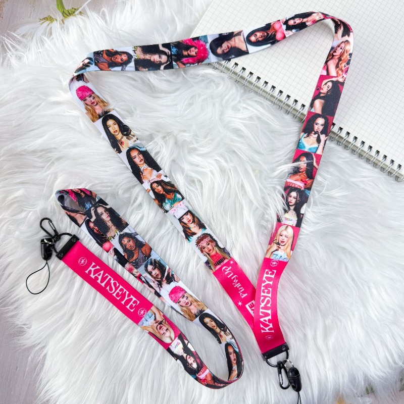 KATSEYE Tali Gantungan Ponsel  - Anime Merchandise Bag ulasan dan harga