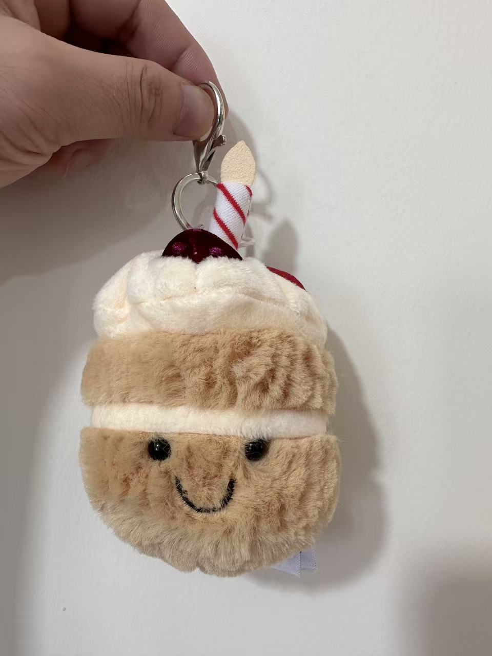 Gantungan kunci boneka mewah m - Anime Merchandise Bag ulasan dan harga
